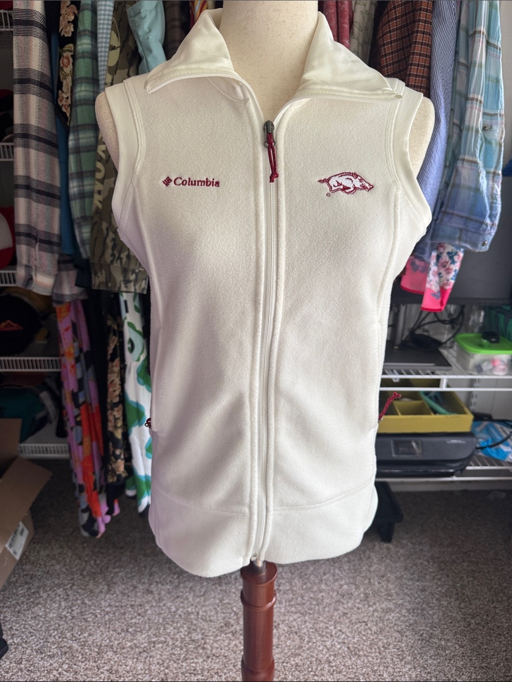Columbia White Fleece Vest with Red Razorback Embroidery